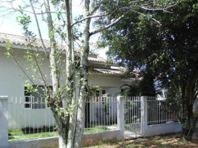 Гостиница Casa na praia  Порту-Белу